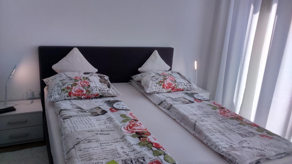 Vila Ema Apartments And Rooms Λιουμπλιάνα Εξωτερικό φωτογραφία