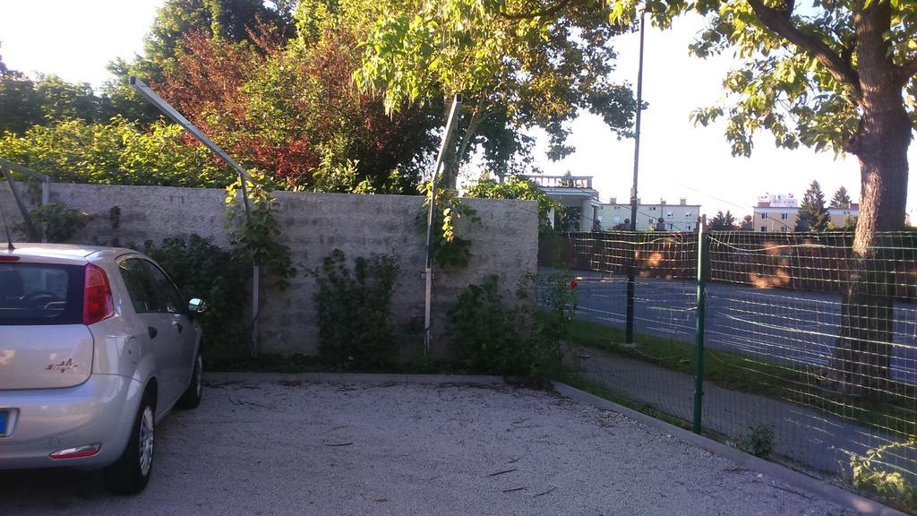 Vila Ema Apartments And Rooms Λιουμπλιάνα Εξωτερικό φωτογραφία